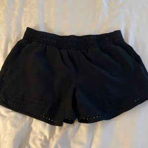 90 Degree by Reflex athletic shorts black size L